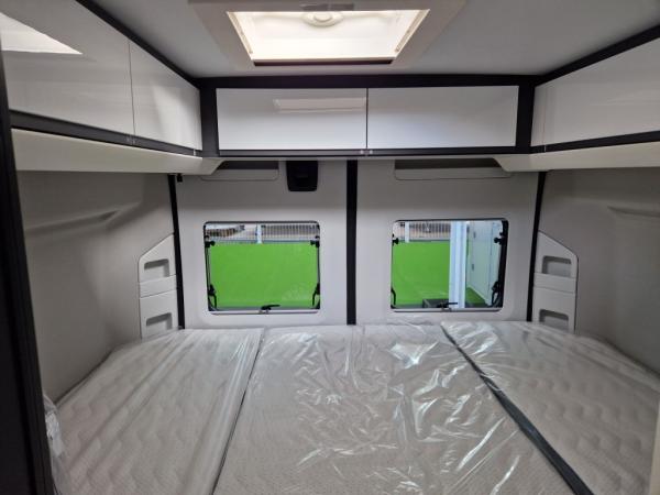 Adria SUPREME 600 SPB Foto 8