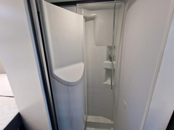 Adria SUPREME 600 SPB Foto 5