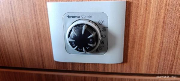 Adria MATRIX AXESS 650 SK Foto 28