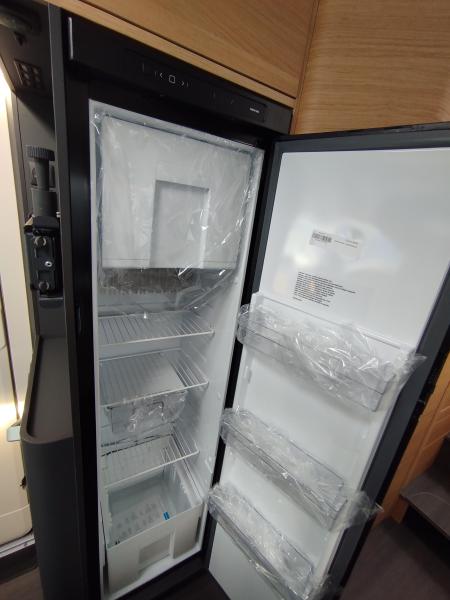 Adria SONIC 700SL- 180cv Automática Foto 17