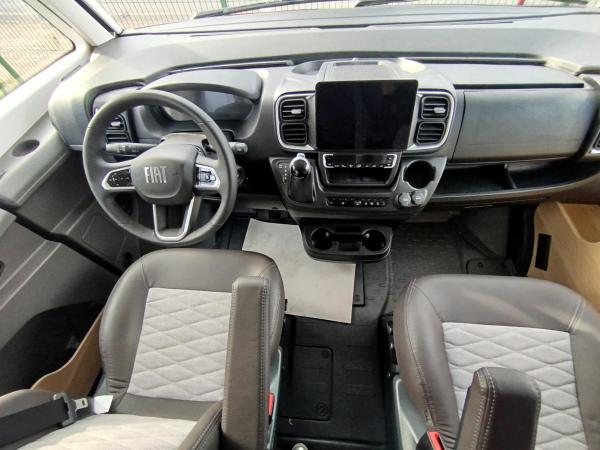 Adria SONIC 700SL- 180cv Automática Foto 32