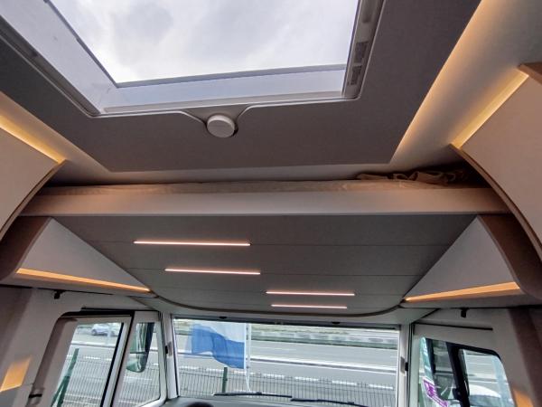 Adria SONIC 700SL- 180cv Automática Foto 30