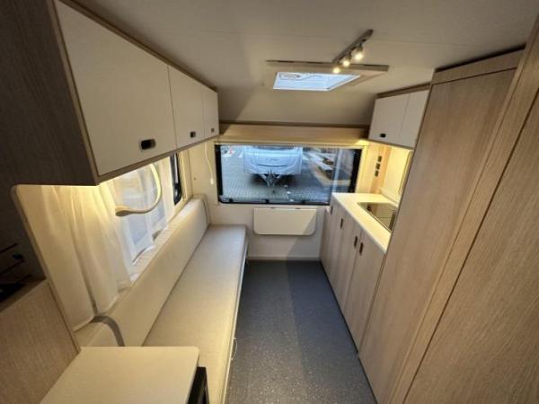 Adria AVIVA 422 PY Foto 3