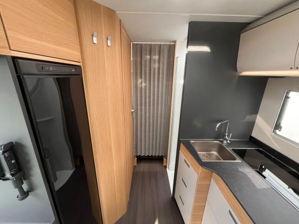 Adria MATRIX AXESS 670SC Foto 14