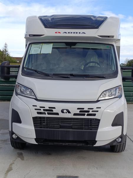 Foto Adria MATRIX AXESS 670SC 3