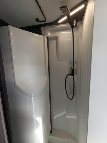 Adria TWIN SPORTS 640 SGX Foto 43