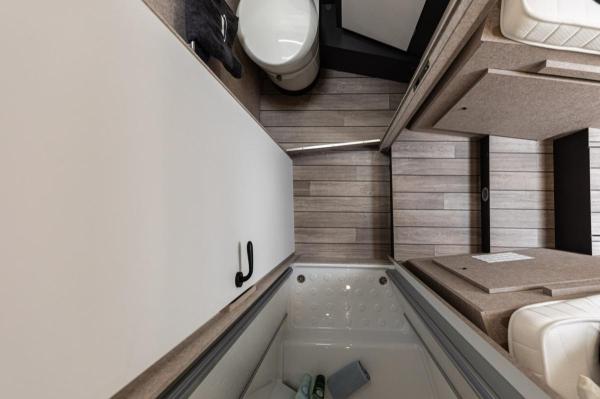 McLouis MC4-373 Foto 1